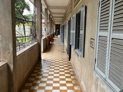 -吐斯廉屠杀博物馆