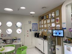 -岳辰齿科(浦东长泰店)