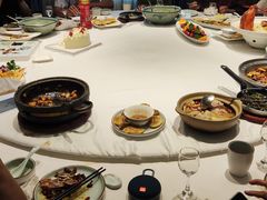 -海派美食·家宴海鲜青岛菜·石锅鲽鱼头(东方城店)