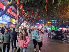 -八一路好吃街(雨田商务大厦店)