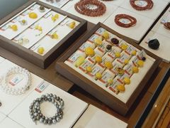 -品真阁华夏典当行(四通桥店)