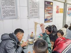 -正宗杨记普洱酸醋米线(总店)