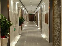 二楼走廊-山东宾馆·齐鲁苑餐厅