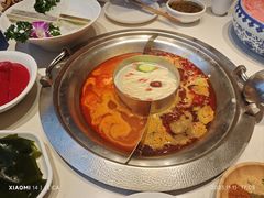 -周师兄大刀腰片火锅(磁器口直营店)