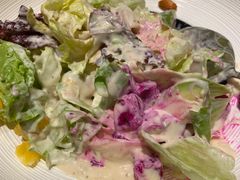 牛油果沙拉-开海·红岛海鲜虾水饺(石老人店)