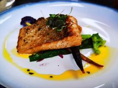 -杭州西子湖四季酒店-WL BISTRO西湖餐厅(灵隐路店)