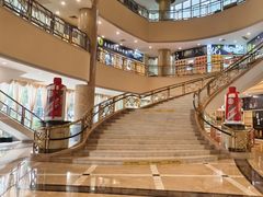 -深圳君逸国际酒店(龙岗横岗塘坑地铁站店)