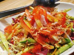 鲜蟹肉樱海老露筍沙律-Ufufu cafe(天神巷店)
