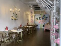 -ins森林童话餐厅coffee&bistro
