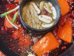 -三江两海老火锅(北京首店)