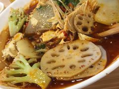 -牛八秒油泼冒菜(宽窄巷子店)