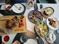 -ins森林童话餐厅coffee&bistro