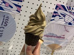 -喜茶(迪士尼小镇DP店)