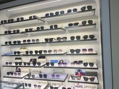 -潘多拉眼镜·蔡司依视路明月(潘家园店)