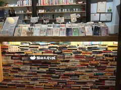 -猫的天空之城概念书店(杭州南宋御街店)