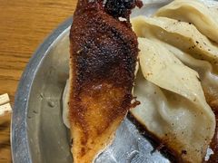 -黄阿姨锅贴大王(万航渡路店)