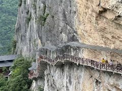 -鹿院坪生态旅游景区