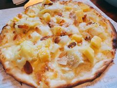 榴莲芒果披萨-秀·爱尔兰餐吧(上海路店)