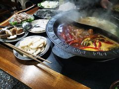 -重庆故事姊妹老火锅(财经学院店)
