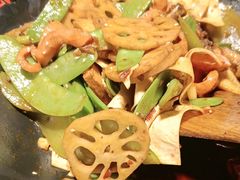-风光老灶麻辣香锅(大成路翠微百货店)