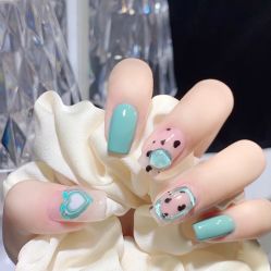 -斯馨·健康美甲美睫