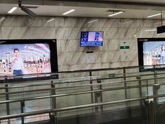 -白石桥南(地铁站)