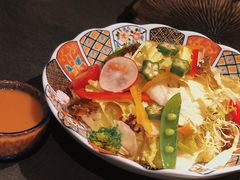 -铭牛烧肉·和牛海鲜自助(高新月牙湖店)