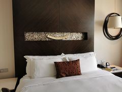 -青岛海尔洲际酒店