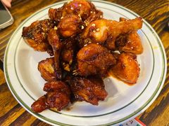 -BHC炸鸡(明洞总店)