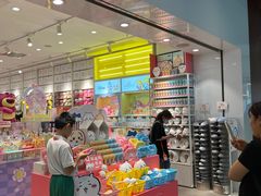 -名创优品(海珠乐峰广场店)
