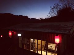-天门沟九州驿站树上汤泉