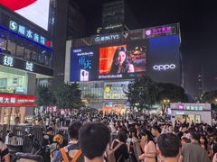-观音桥步行街