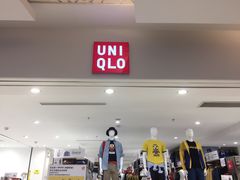 -优衣库(上海金桥国际商业广场店)