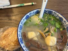 -小潘记鸭血粉丝汤