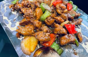 Green Pepper and Snowflake Beef Cubes