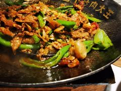 -费大厨辣椒炒肉(高铁吾悦广场店)