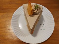 南瓜脆柿黑糖鲜奶蛋糕-猫里有甜