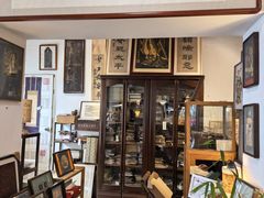 -邊城書店