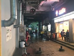 -威邵鸡煲(西华路总店)