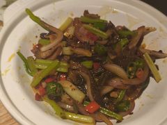 -吕氏疙瘩汤·新鲁菜(新贵和店)