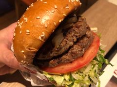 -The Habit Burger Grill 哈比特汉堡(复兴soho店)