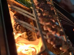 -老广烧烤(骆驼山康馨园店)