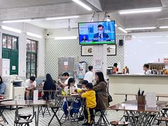 用餐区-噏耷茶档