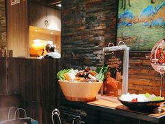 -湊湊火锅·茶憩(南京东路悦荟店)