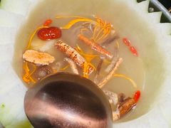-得意咚瓜·顺德鱼生·冬瓜盅火锅