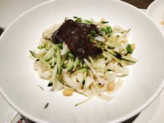 -皇城根·鲁菜济南菜·吊炉烤鸭·炒鸡鱼头(济南旗舰店)