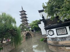 -汇龙潭