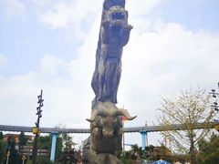 -七彩云南欢乐世界