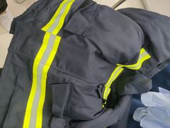 -福奈特洗衣·洗鞋·奢侈品护理(百联中环店)