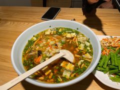 -味绝西面